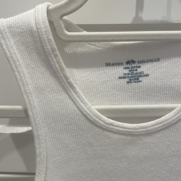 Classic white brandy Melville tank top - Picture 3 of 3